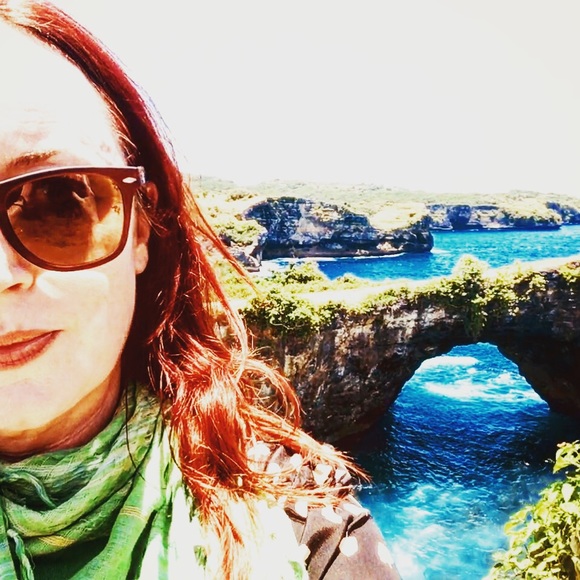 Meet your Posher, Alexandrea - Picture 3 of 6